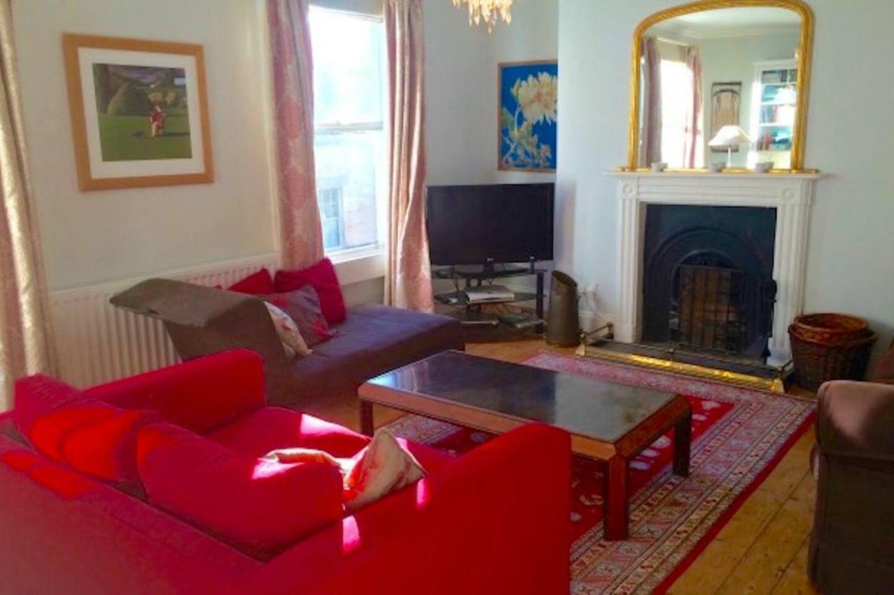 Lauras Townhouse Apartments Thomas Street Townhouse Бат Екстериор снимка