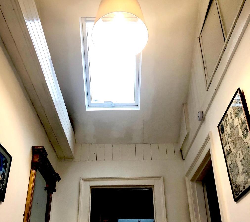 Lauras Townhouse Apartments Thomas Street Townhouse Бат Екстериор снимка