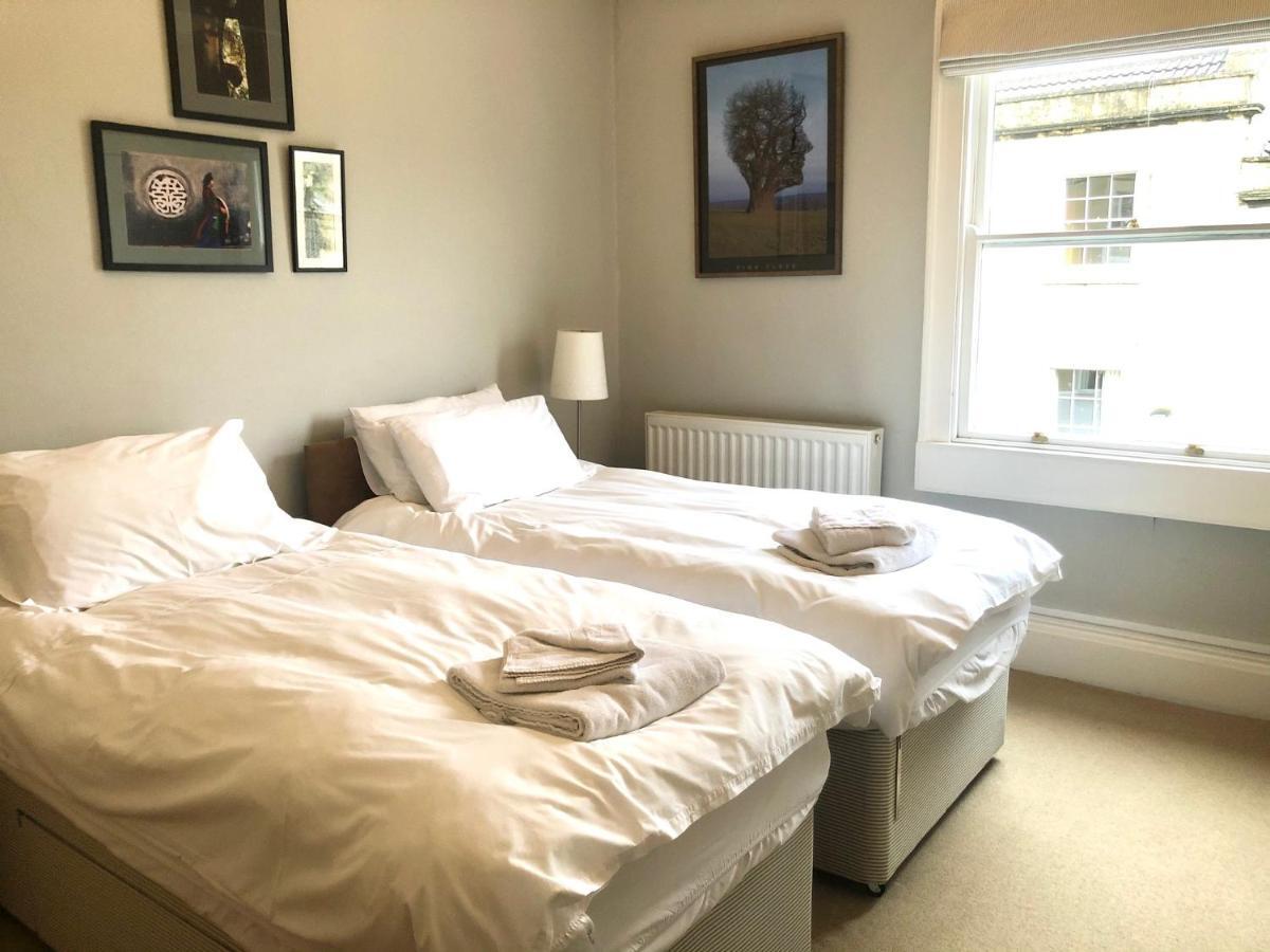 Lauras Townhouse Apartments Thomas Street Townhouse Бат Екстериор снимка